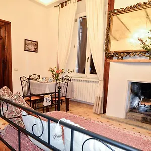 St. Petrus Et Aurelia Appartement