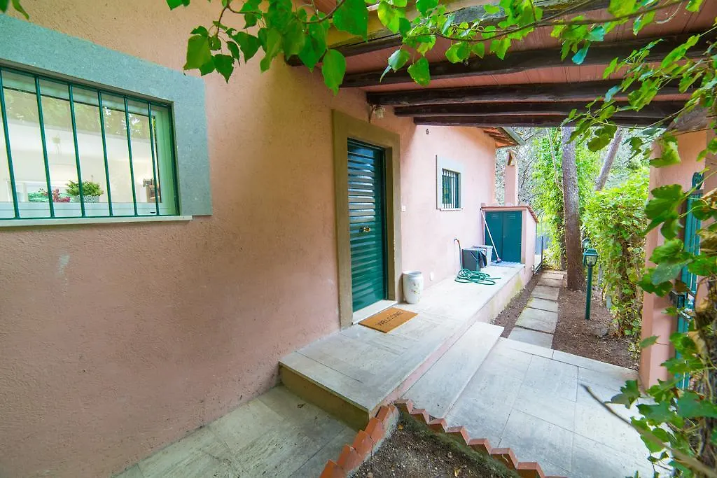 Frascati Country House Grottaferrata 0*,